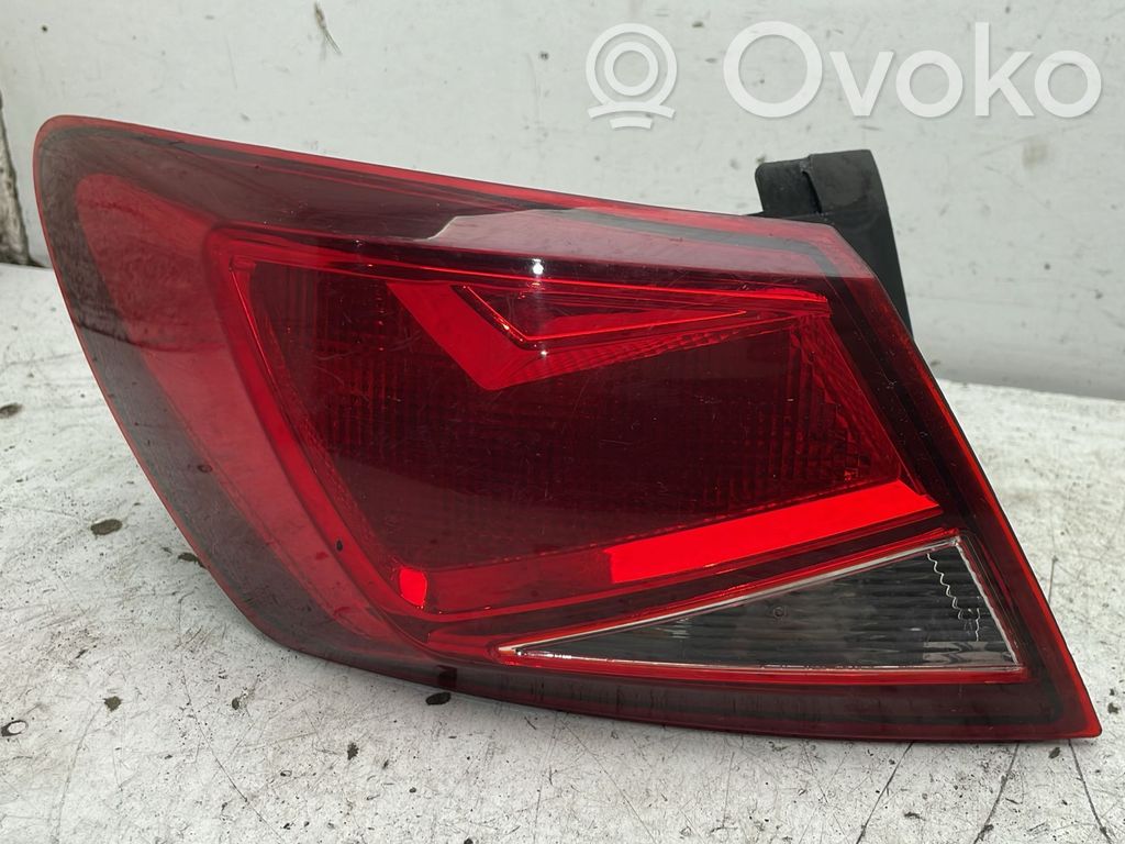 Seat Leon (5F) Feux arrière / postérieurs