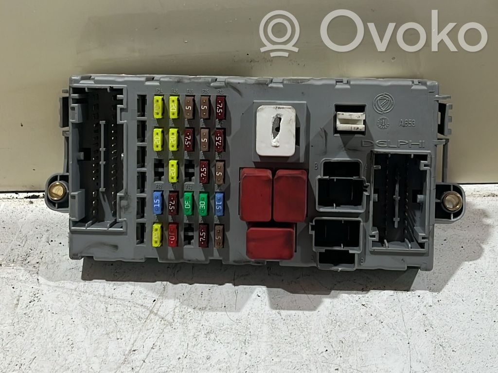 Lancia Delta III Modul siguranțe 