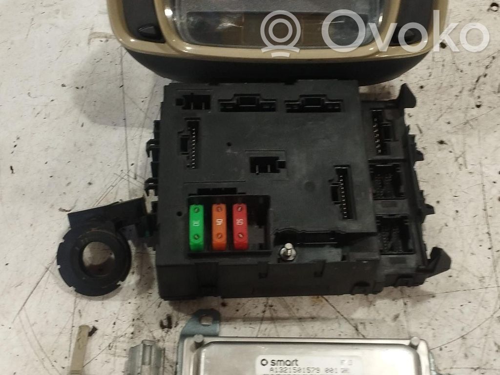 Smart ForTwo II Komplettsatz Motorsteuergerät Zündschloss
