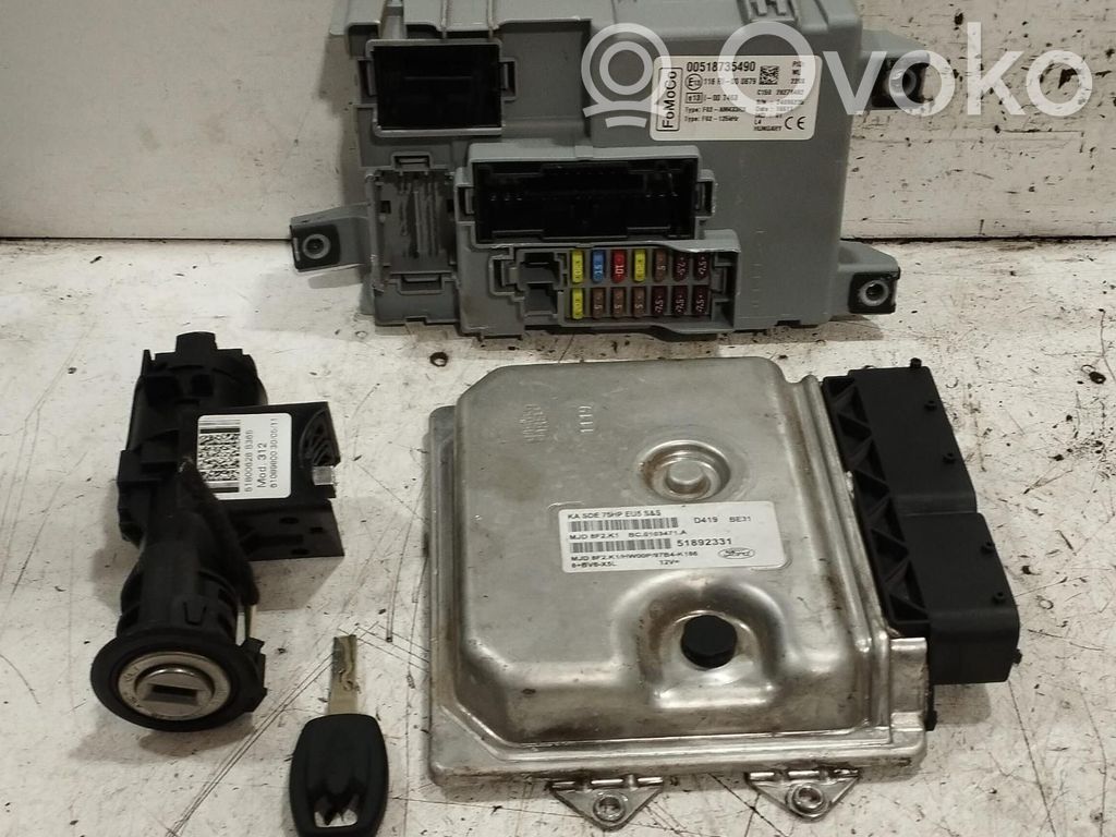 Engine ECU kit and lock set   51892331,51892331
