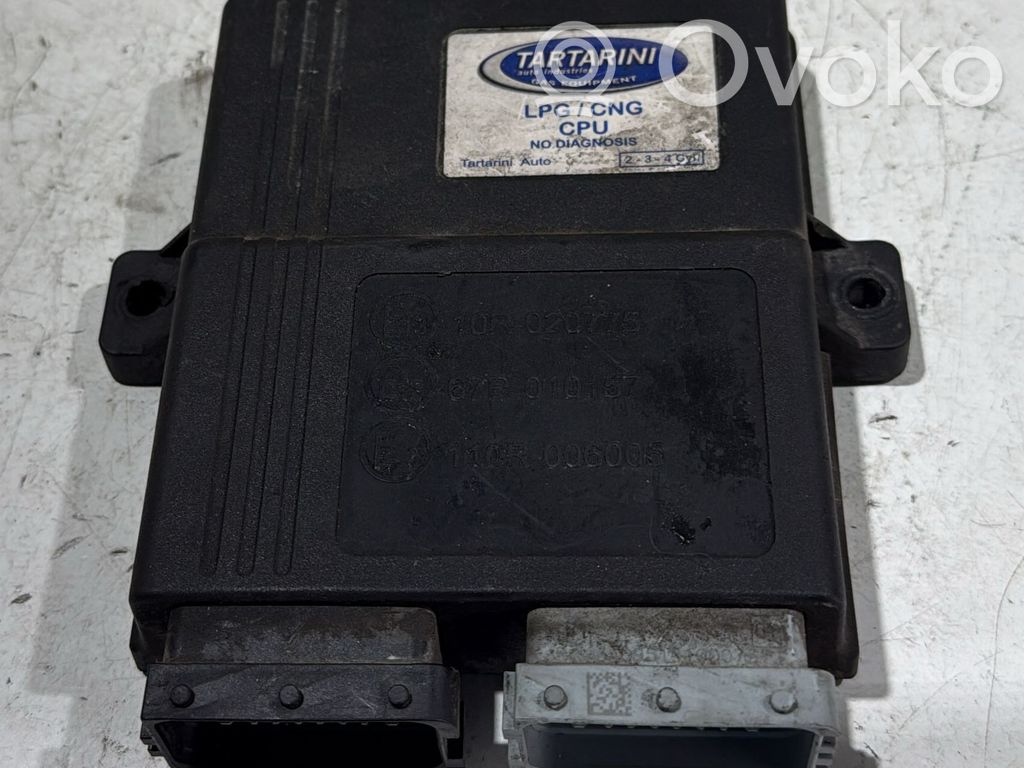 Suzuki Swift I Unidad de control/módulo de gas GLP