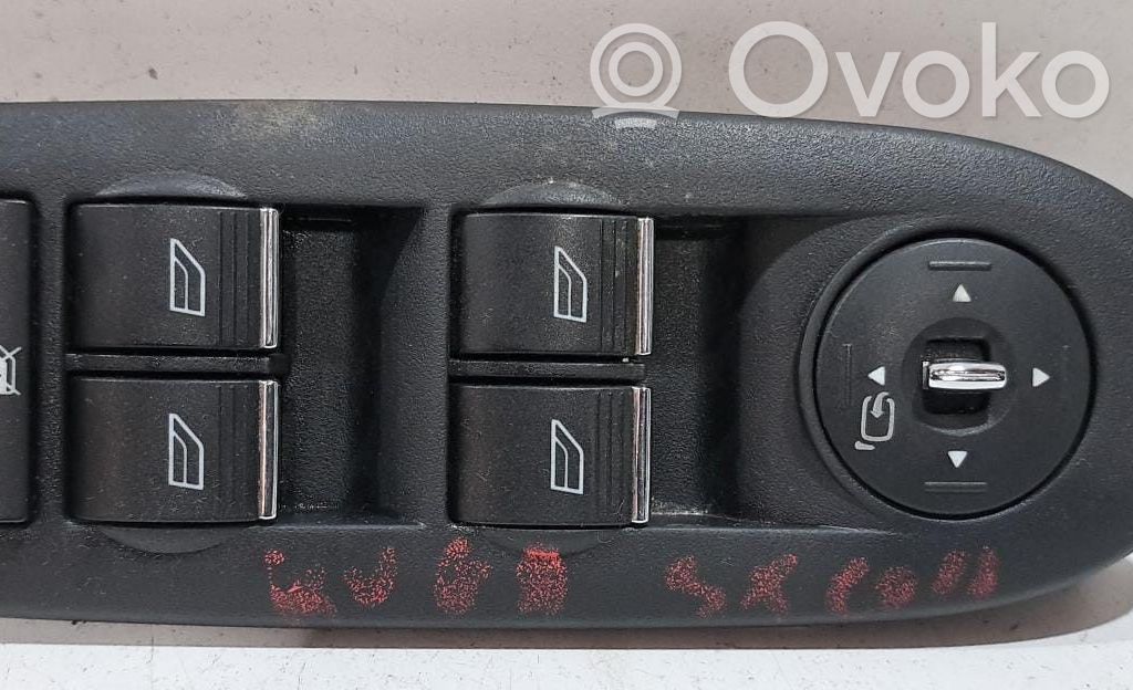 Comutator comandă geamuri electrice   9M5T14A132AA,9M5T14A132AA