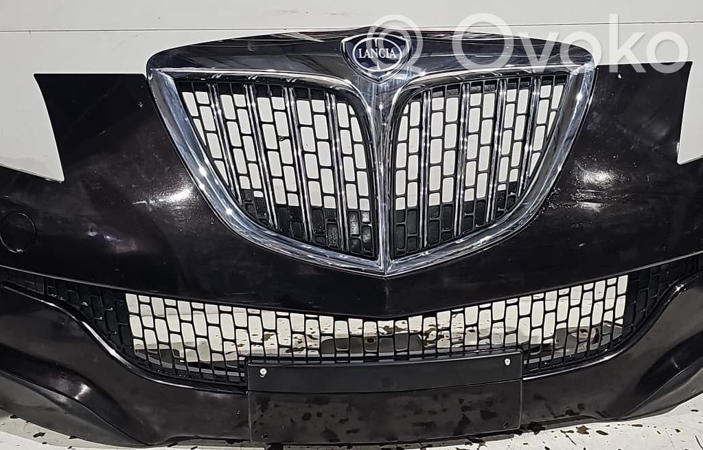 Lancia Delta III Priekinis bamperis 