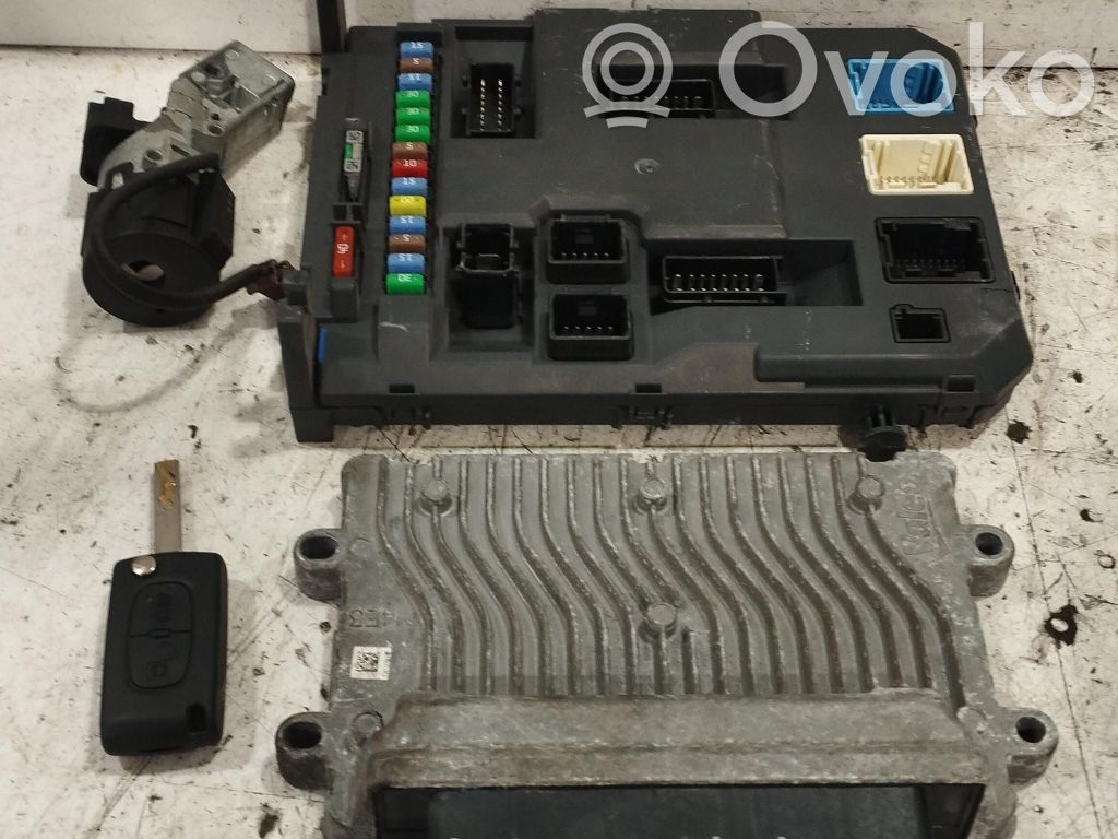 Citroen C3 Kit cu ECU motor și set închidere uși