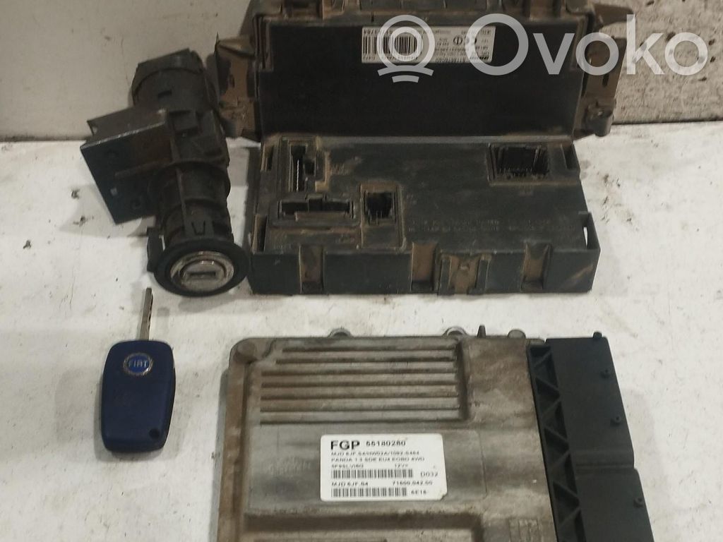 Fiat Panda II Kit cu ECU motor și set închidere uși 