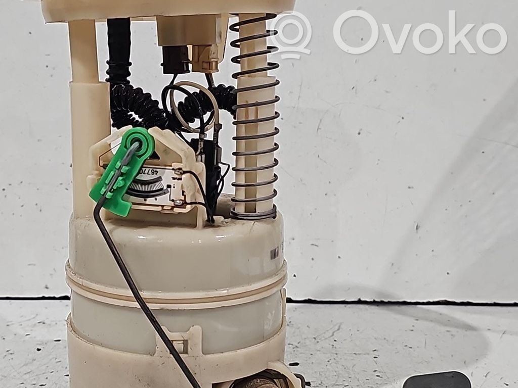 Renault Modus Bomba interna de combustible 