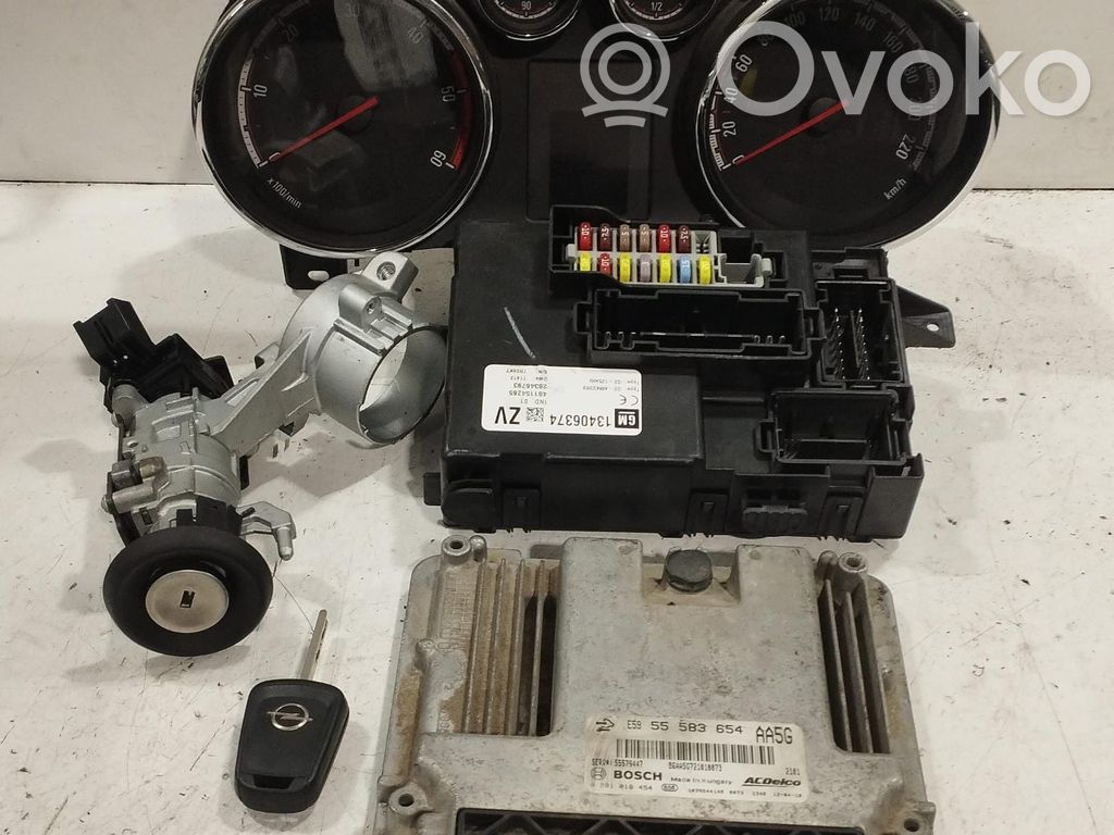 Opel Meriva B Kit centralina motore ECU e serratura 