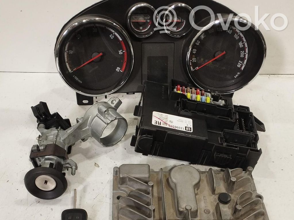 Opel Meriva B Kit centralina motore ECU e serratura