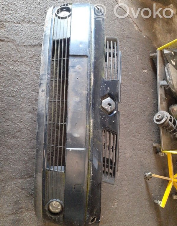 Renault Espace IV Front bumper 