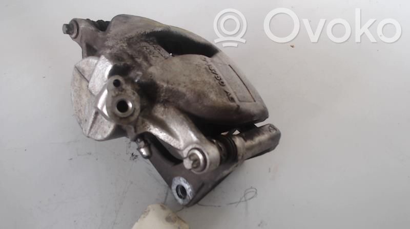 Peugeot 308 Front brake caliper 