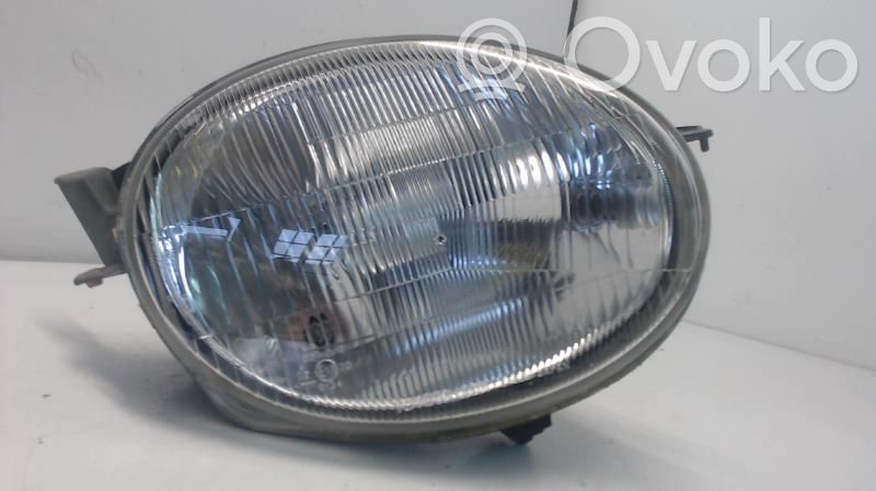Toyota Corolla E110 Headlight/headlamp 