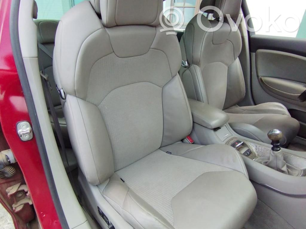 Citroen C5 Etumatkustajan istuin 