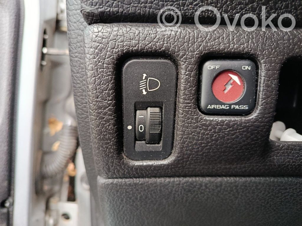 Light switch   6554T7