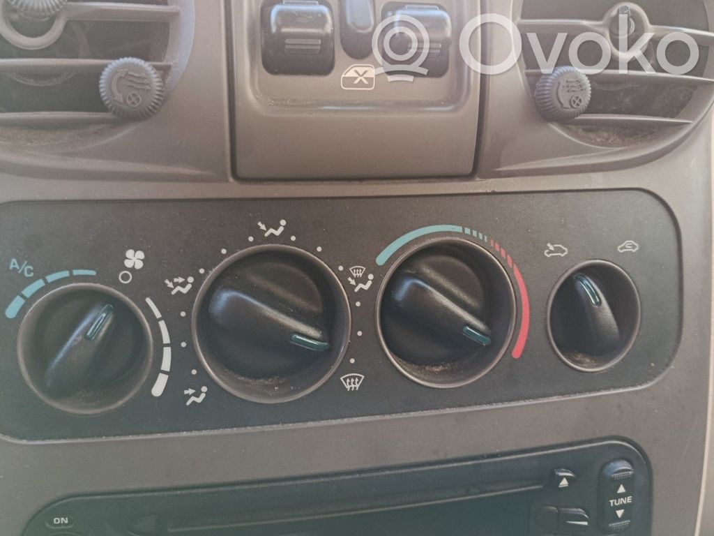 Climate control unit   4885336AA