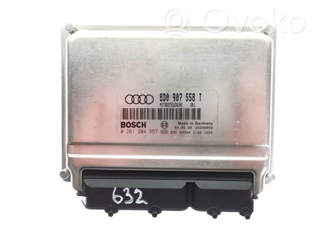 Engine control unit/module   8D0907558T,0261204957,26SA0000