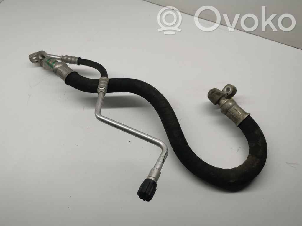 BMW 3 E90 E91 Air conditioning (A/C) pipe/hose 