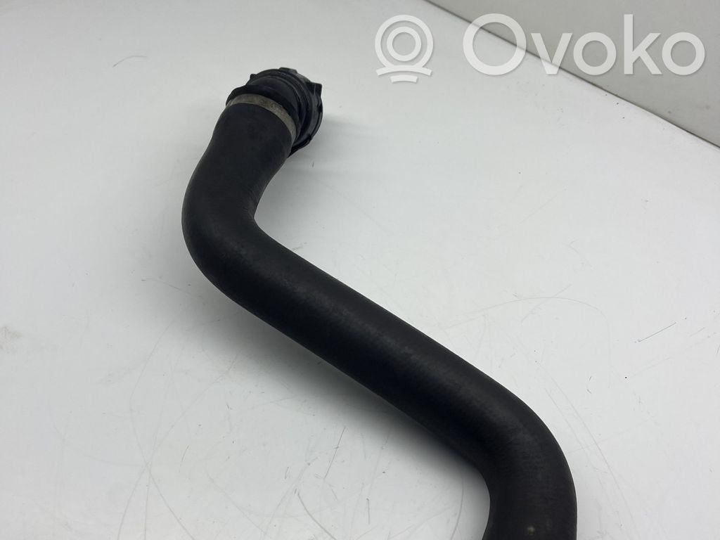 BMW 5 F10 F11 Engine coolant pipe/hose 
