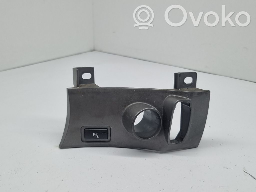 Parking (PDC) sensor switch   6921190