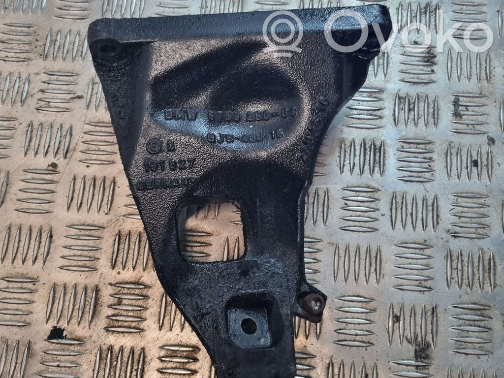BMW 7 E65 E66 Engine mounting bracket 