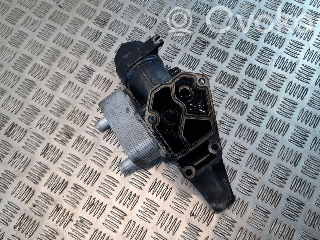 BMW 3 E46 Oil filter mounting bracket 