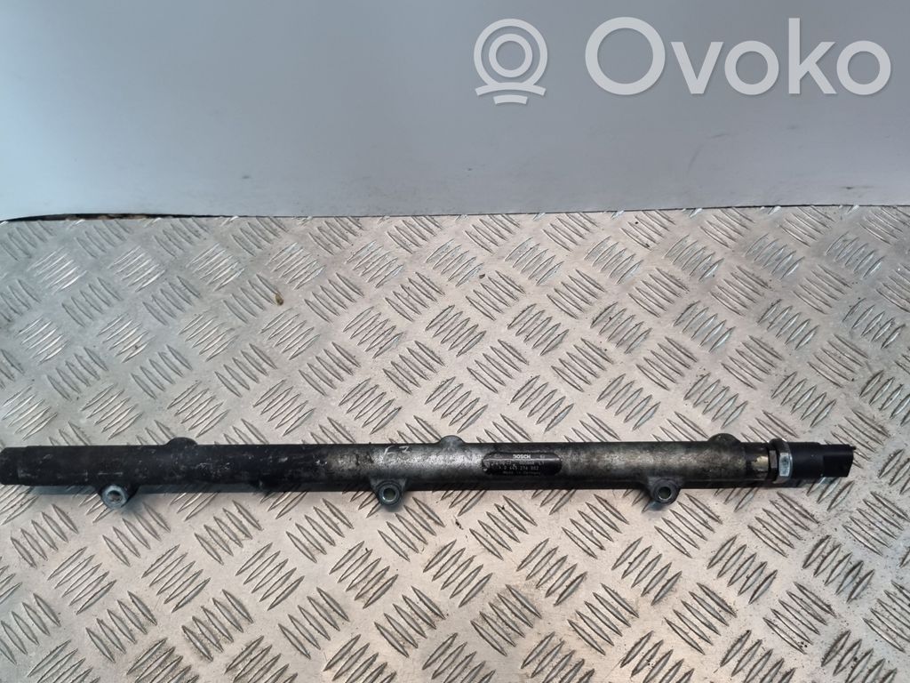 BMW 5 E39 Fuel main line pipe 