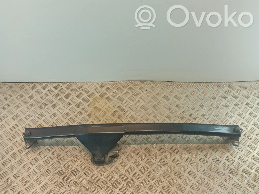 Volvo S80 Engine mount bracket 