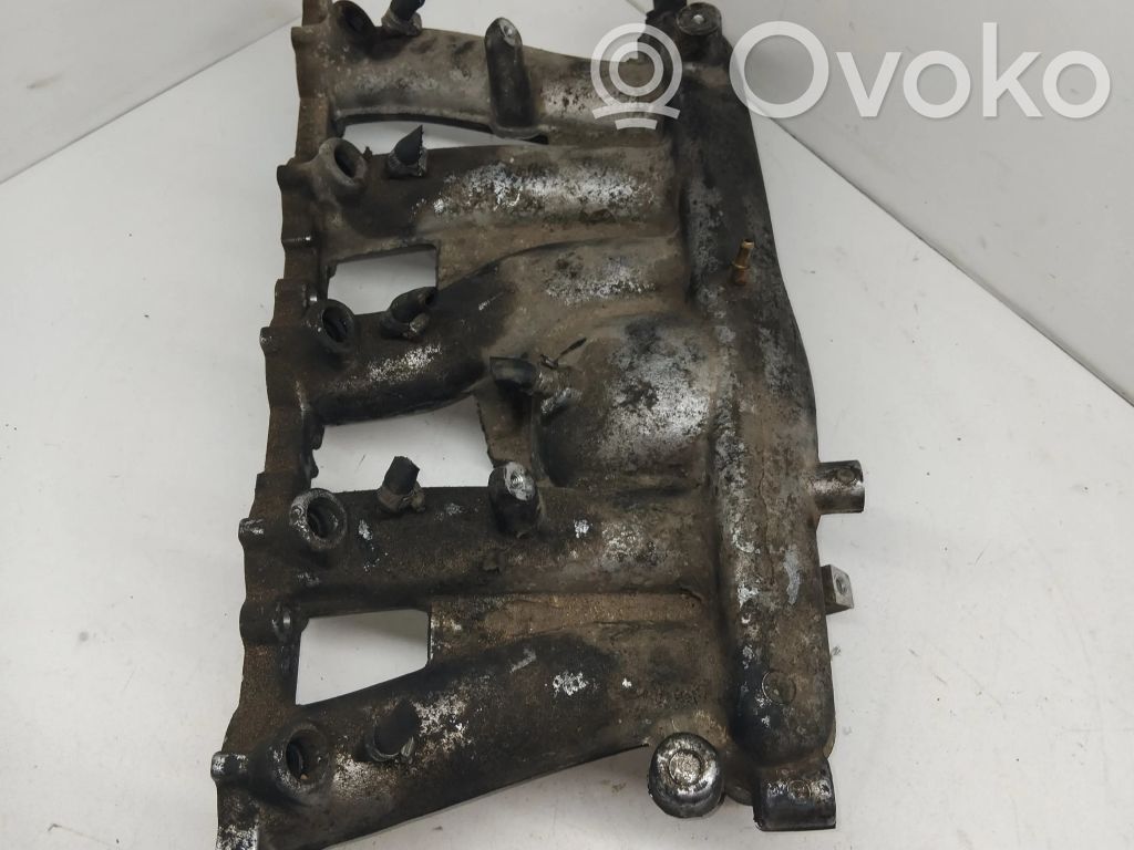 Volvo S80 Kolektorius įsiurbimo 