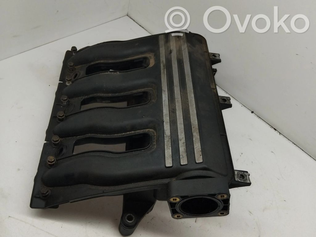BMW 3 E46 Intake manifold 