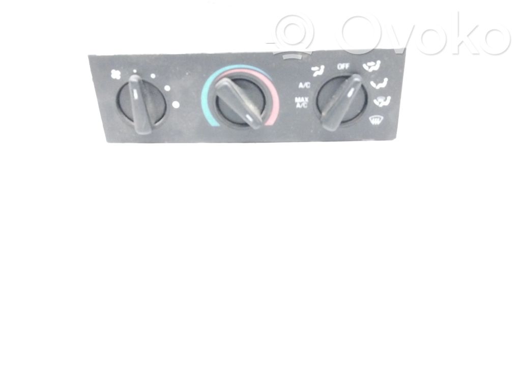 Climate control unit   F57H19C733