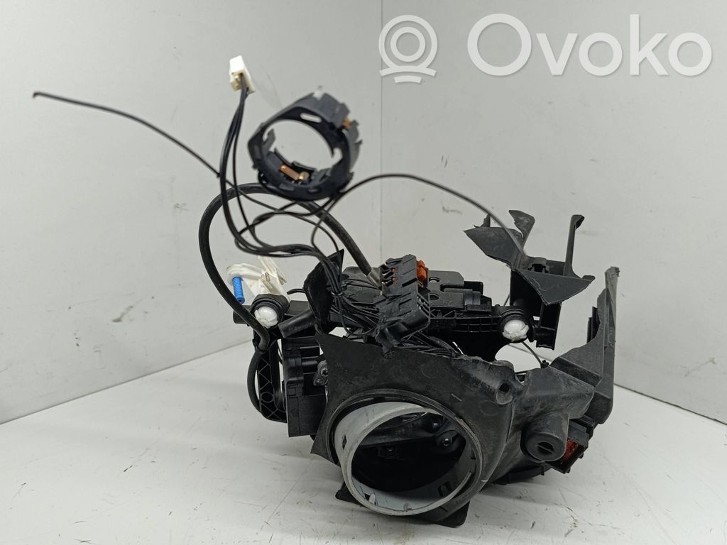 Opel Insignia A Lampa przednia 