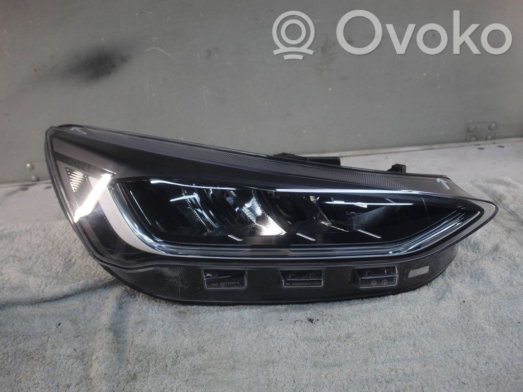 Ford Focus Headlight/headlamp 