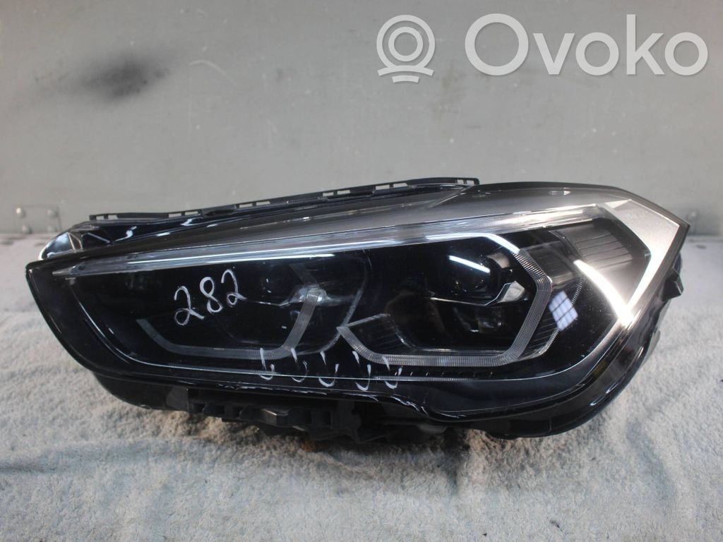 BMW X1 F48 F49 Lampa przednia 