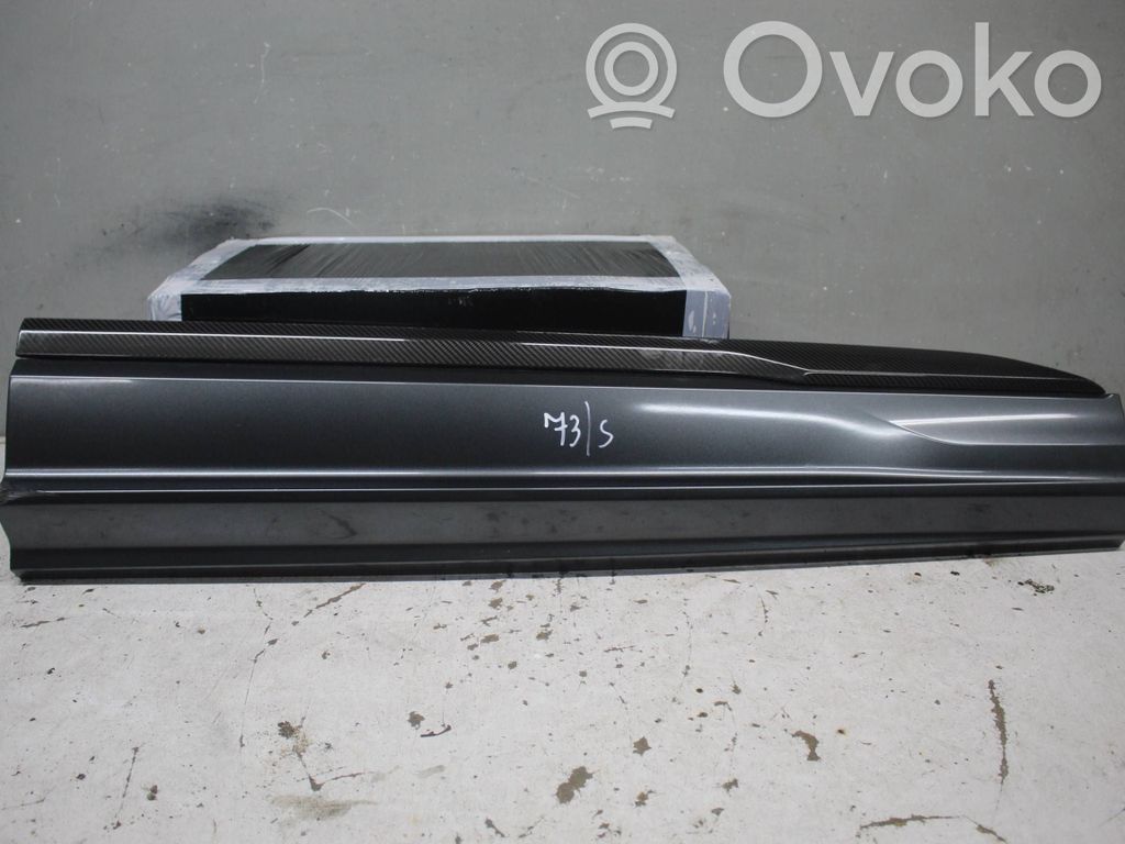 Audi Q7 4M Listwa drzwi przednich 