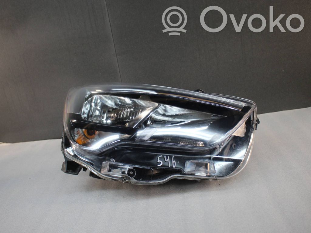 Opel Combo E Scheinwerfer 