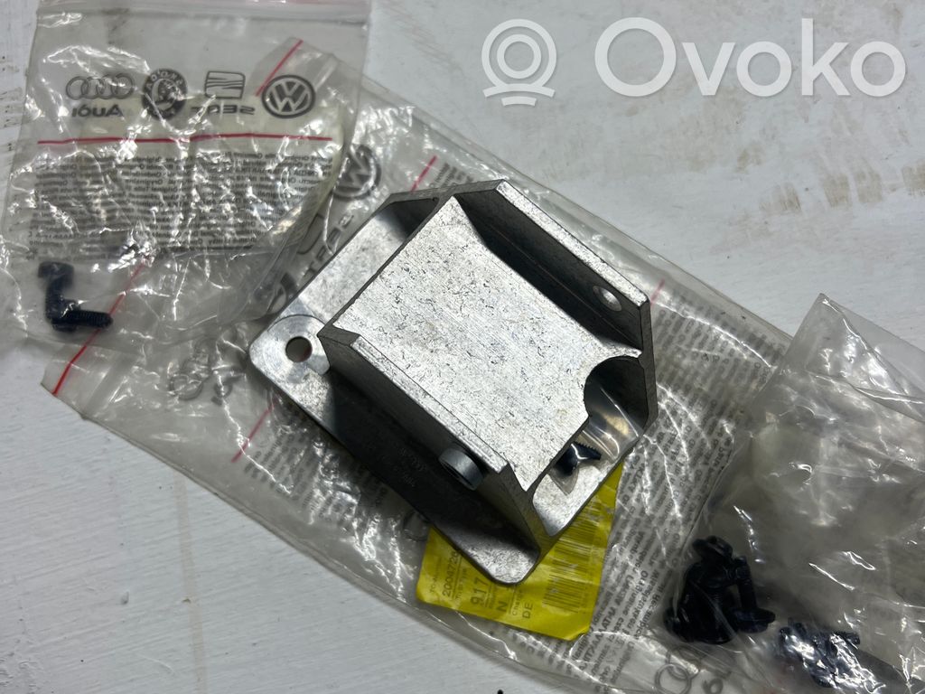 Audi A2 Rear bumper mounting bracket 