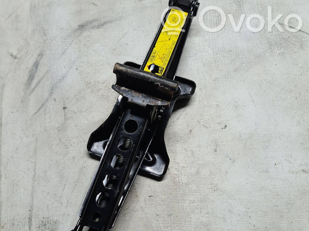 Ford Focus Lift Jack 