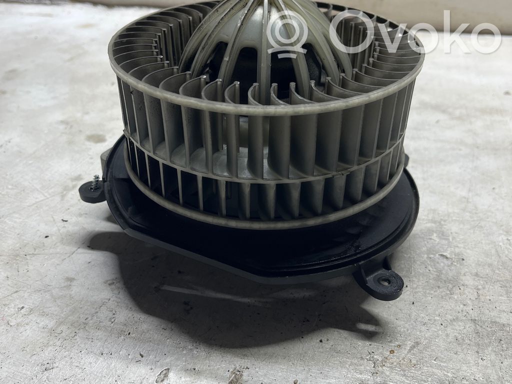Mercedes-Benz E W211 Ventola riscaldamento/ventilatore abitacolo 