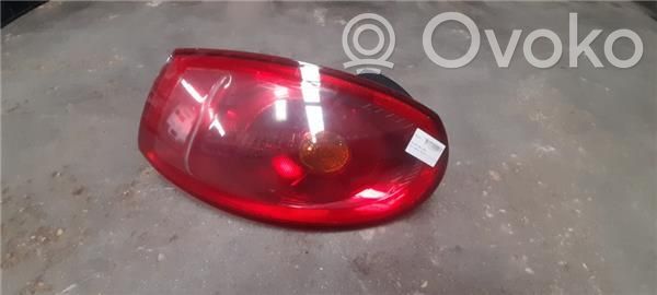 Lámpara de faros/luces traseros