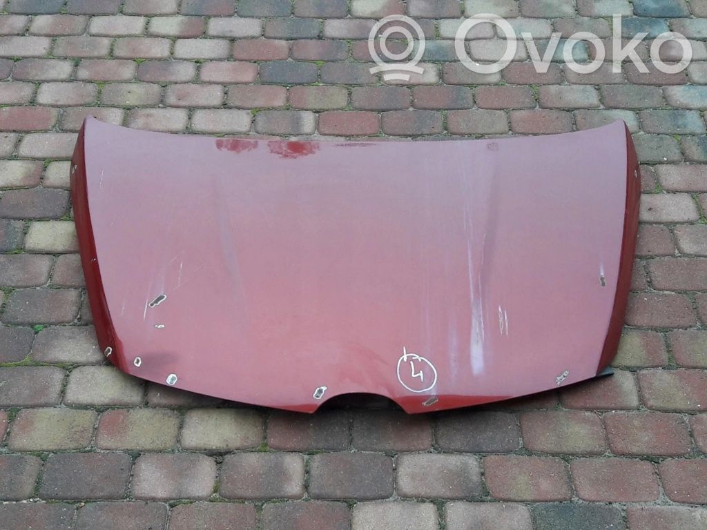 Mazda CX-7 Konepelti 