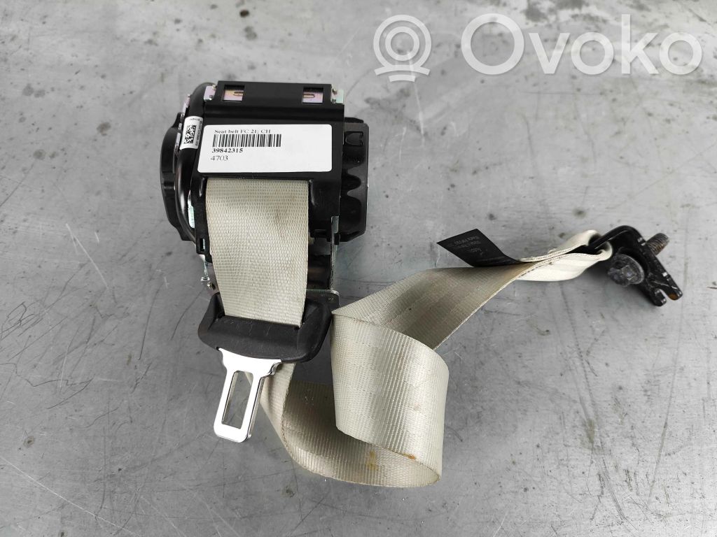 Volvo XC60 Cinturón trasero 