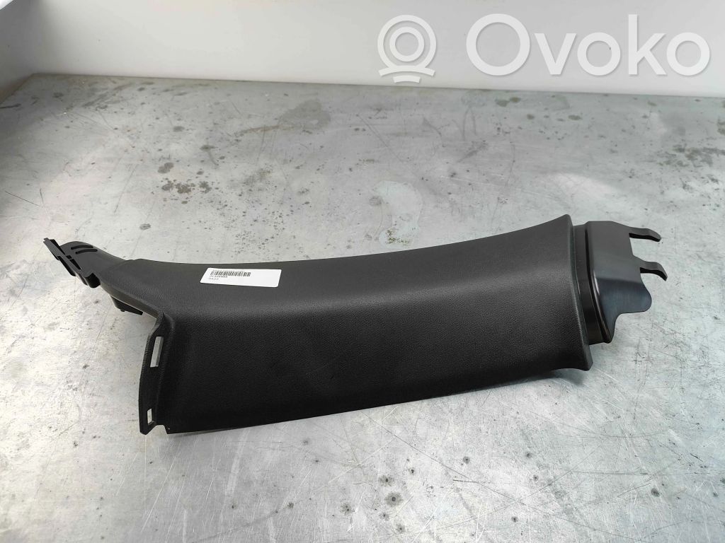 Volvo XC60 Pilar (C) 