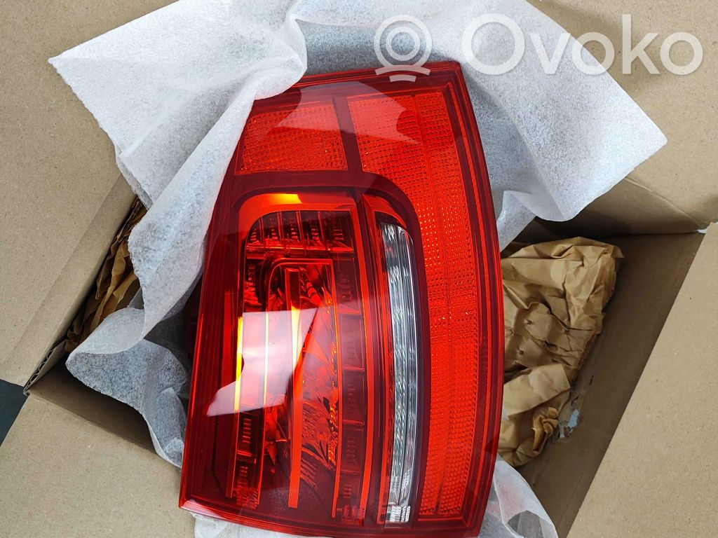 Luz trasera/de freno   4E0945096H