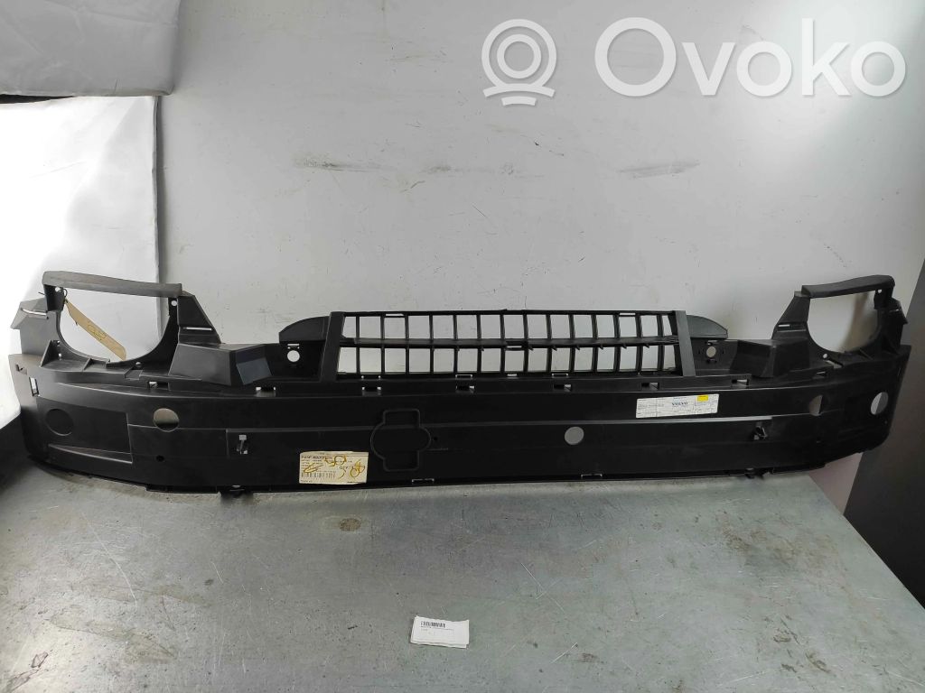 Front bumper   8693728,9151381