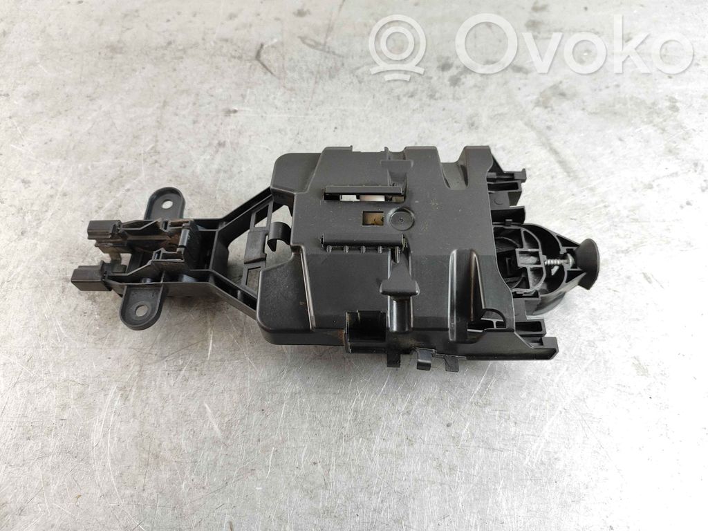 Volvo XC60 Rear door exterior handle/bracket 