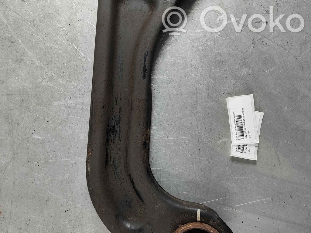 Volvo XC40 Górny wahacz tylny 