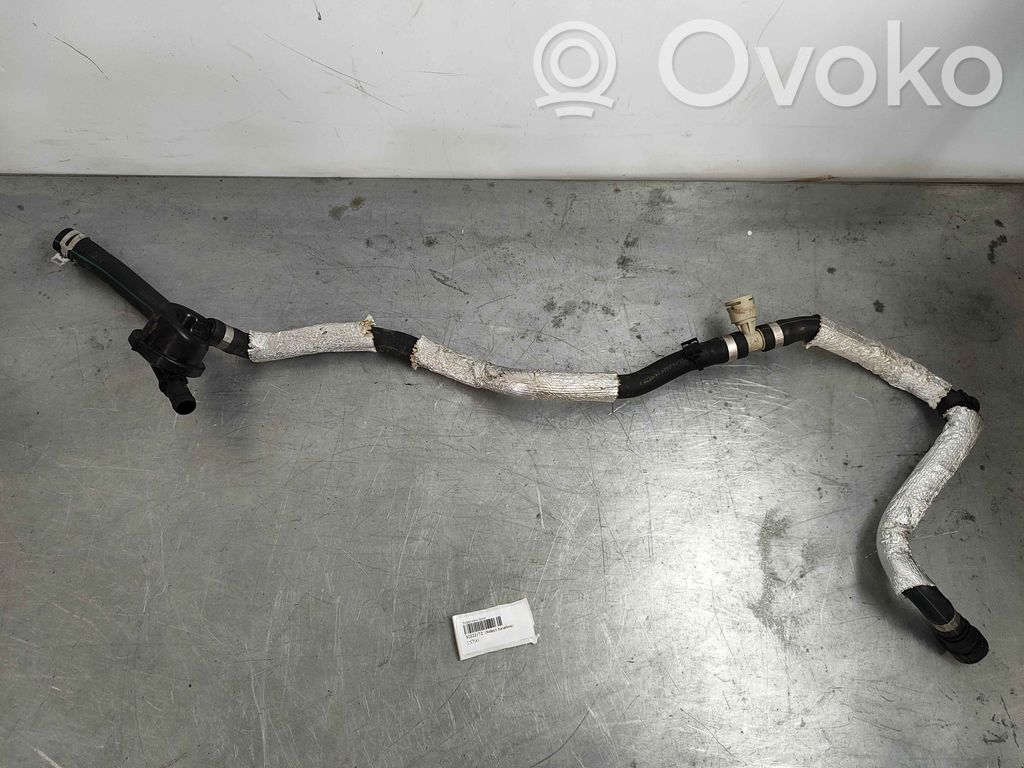 Volvo XC60 Conductă/furtun lichid de răcire motor 