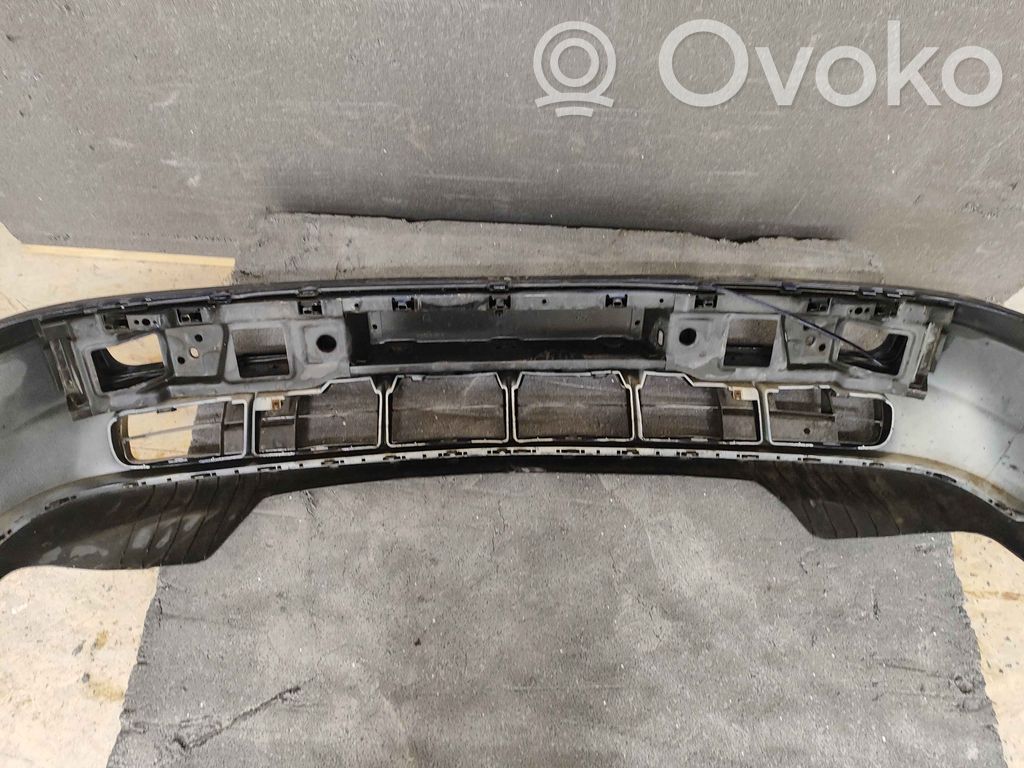 Volkswagen PASSAT B4 Parachoques delantero 