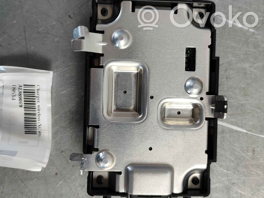 Volvo C40 Módulo de carga inalámbrico 