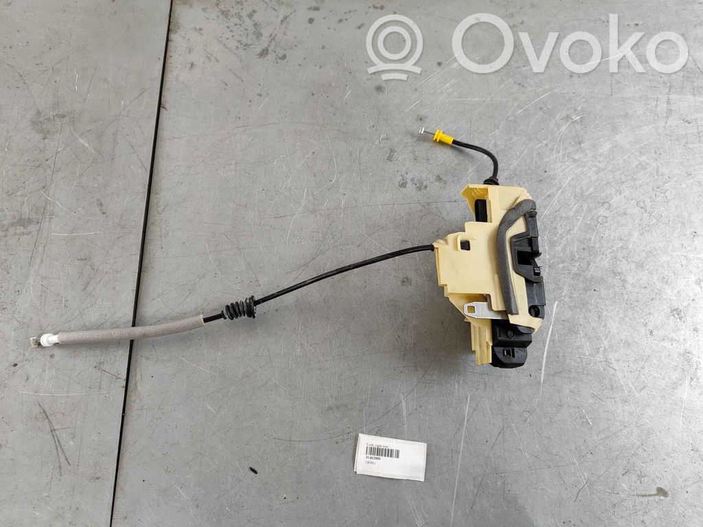 Volvo C40 Takaoven lukko 