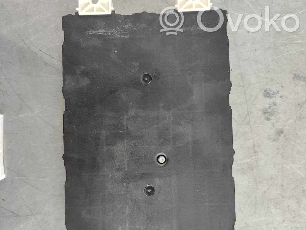 Ram 1500 DT Unidad de control/módulo de carrocería central 